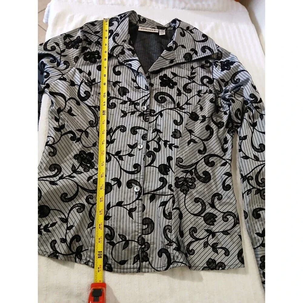 Farina Z Taghavi Blouse Shirt Gray Black Floral 10 Long Sleeve Button Office